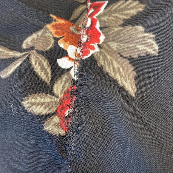 Womens Black Wide Leg Soft Pants in Multi Color Floral Print Size M - Picture 9 of 10